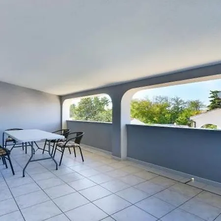 Beautiful Leut -near Queen Apartment Privlaka (Zadar)