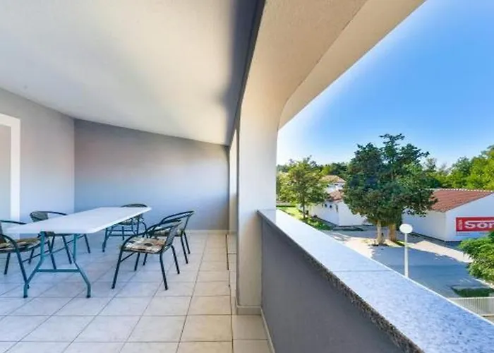 Leut Near The Queen - By Ta Leut Agency Appartamento