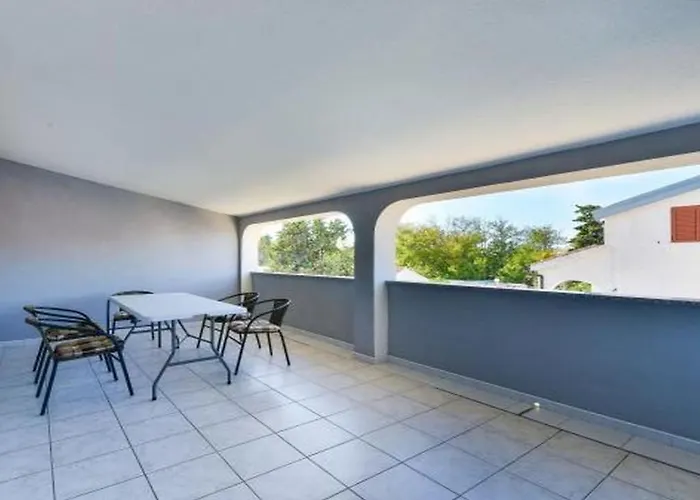 Leut Near The Queen - By Ta Leut Agency Appartamento Privlaka (Zadar)